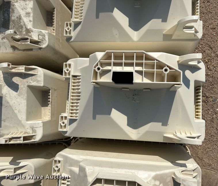 image for item ER8053 (11) planter seed hoppers