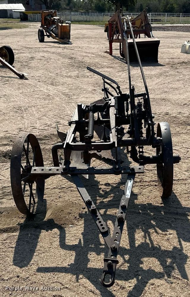 image for item ER8058 Plow