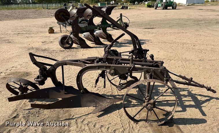 image for item ER8058 Plow