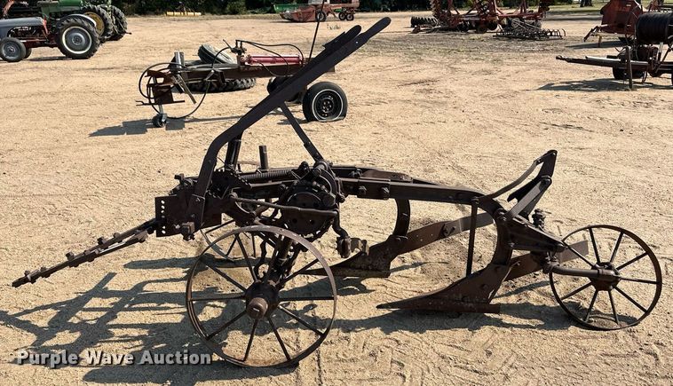 image for item ER8058 Plow