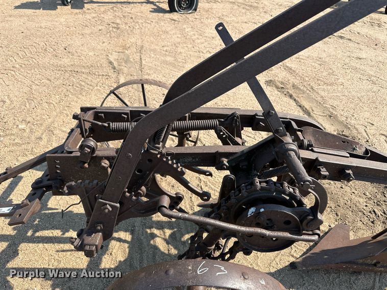 image for item ER8058 Plow