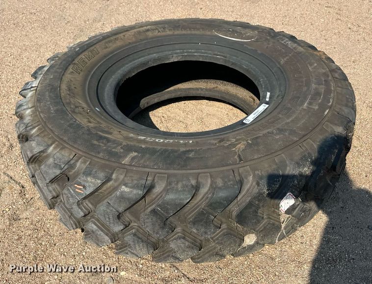 image for item ER8061 Double Coin 14.00R24 tire