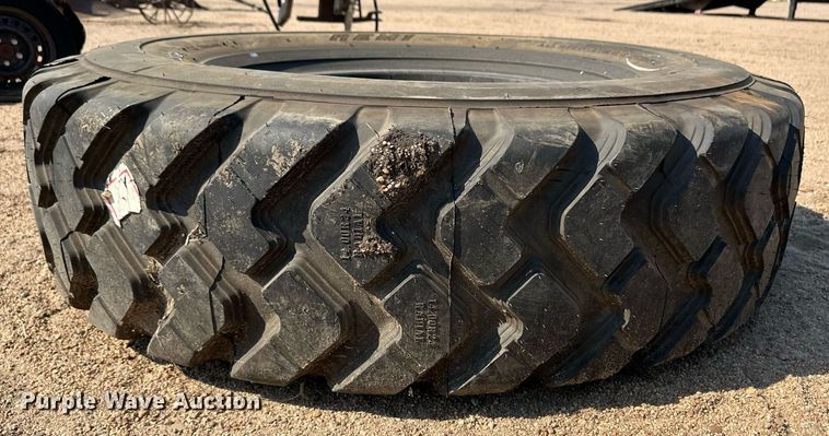 image for item ER8061 Double Coin 14.00R24 tire