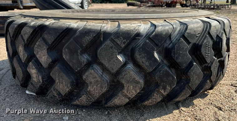 image for item ER8061 Double Coin 14.00R24 tire