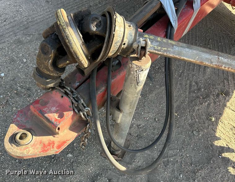 image for item ER8072 1994 Case IH 8465A round baler