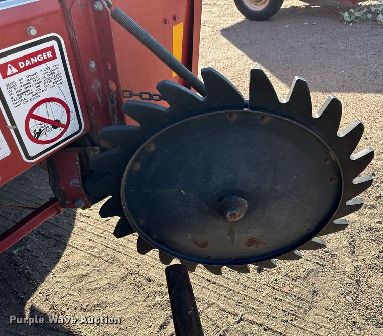 image for item ER8072 1994 Case IH 8465A round baler