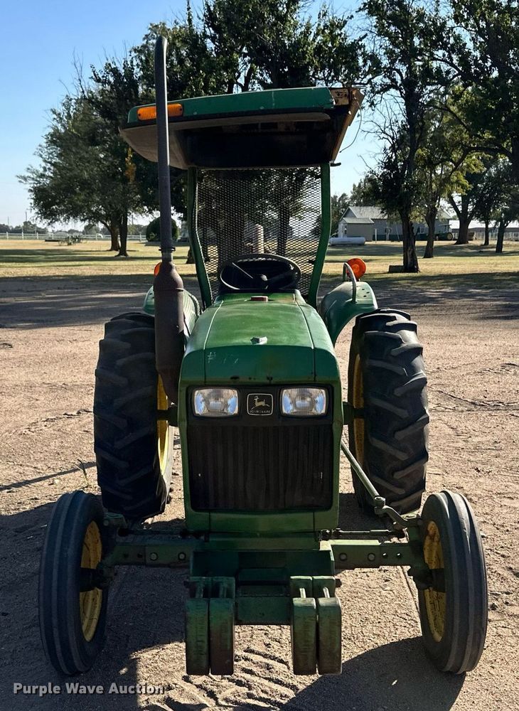 image for item ER8073 1978 John Deere 850 tractor
