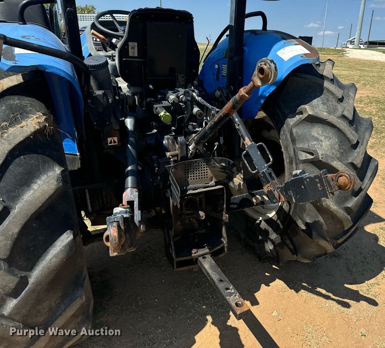 image for item IE9108 2006 New Holland TN75A MFWD tractor