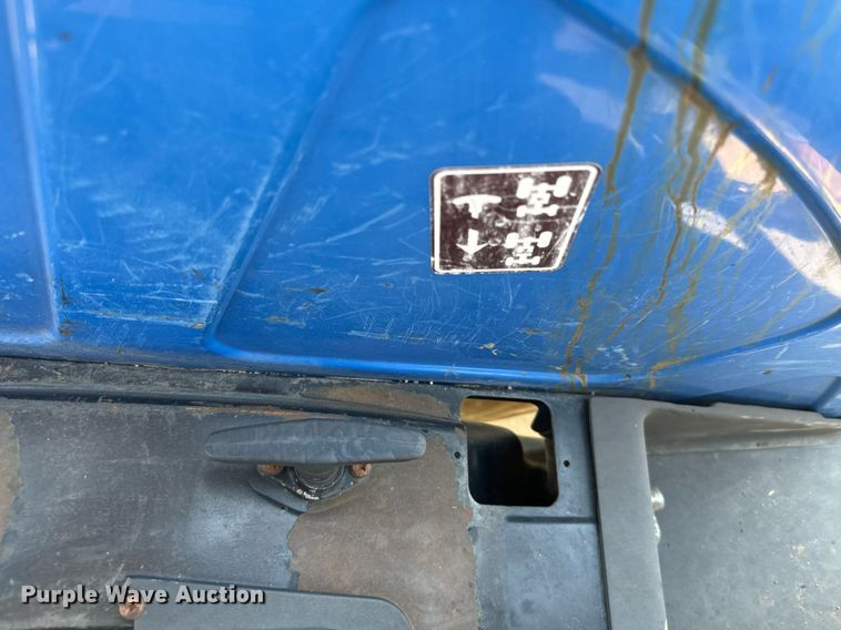 image for item IE9108 2006 New Holland TN75A MFWD tractor