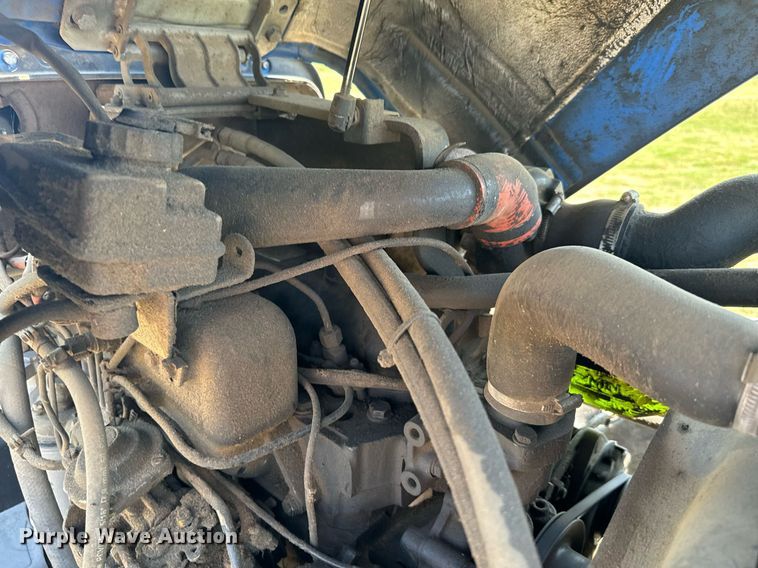 image for item IE9108 2006 New Holland TN75A MFWD tractor