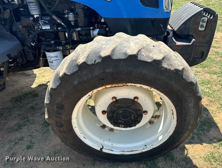 image for item IE9108 2006 New Holland TN75A MFWD tractor