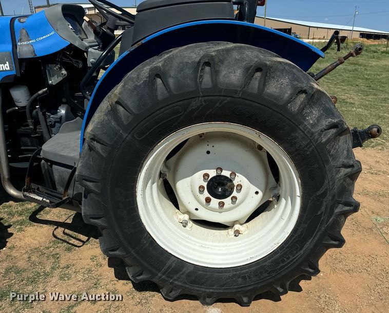 image for item IE9108 2006 New Holland TN75A MFWD tractor