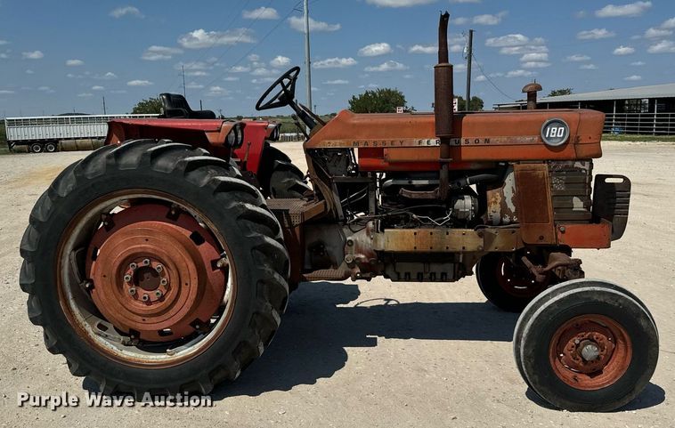 image for item IE9109 1973 Massey Ferguson 180 tractor