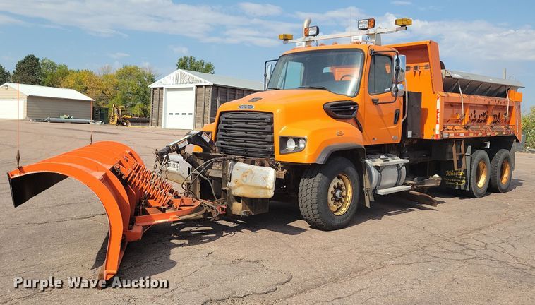 image for item JO9377 2012 Freightliner 114SD dump truck