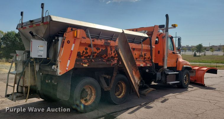 image for item JO9377 2012 Freightliner 114SD dump truck