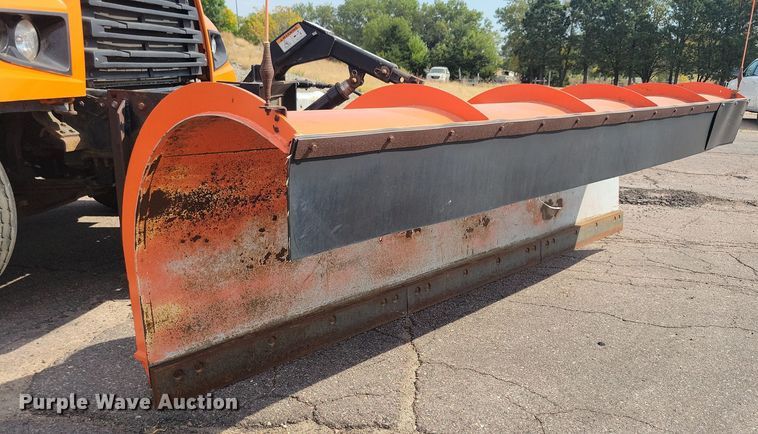 image for item JO9377 2012 Freightliner 114SD dump truck