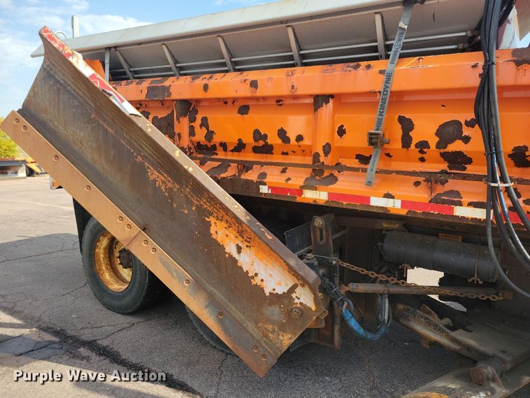 image for item JO9377 2012 Freightliner 114SD dump truck