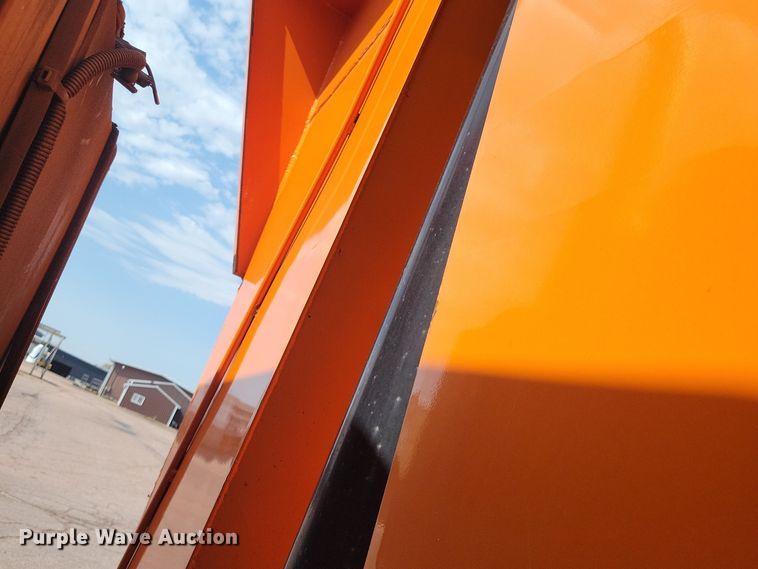 image for item JO9377 2012 Freightliner 114SD dump truck