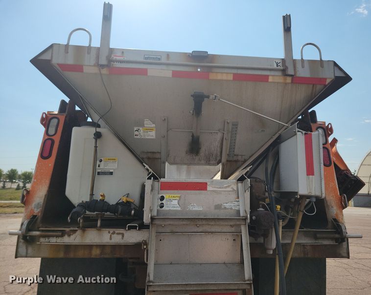 image for item JO9377 2012 Freightliner 114SD dump truck