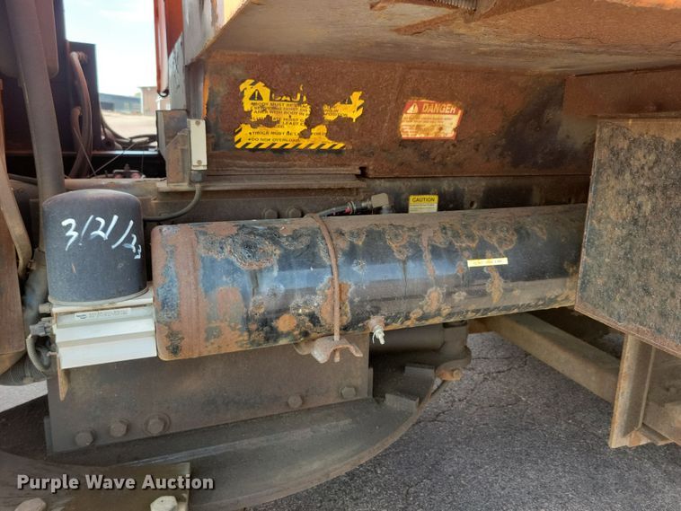 image for item JO9377 2012 Freightliner 114SD dump truck