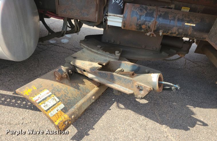 image for item JO9377 2012 Freightliner 114SD dump truck