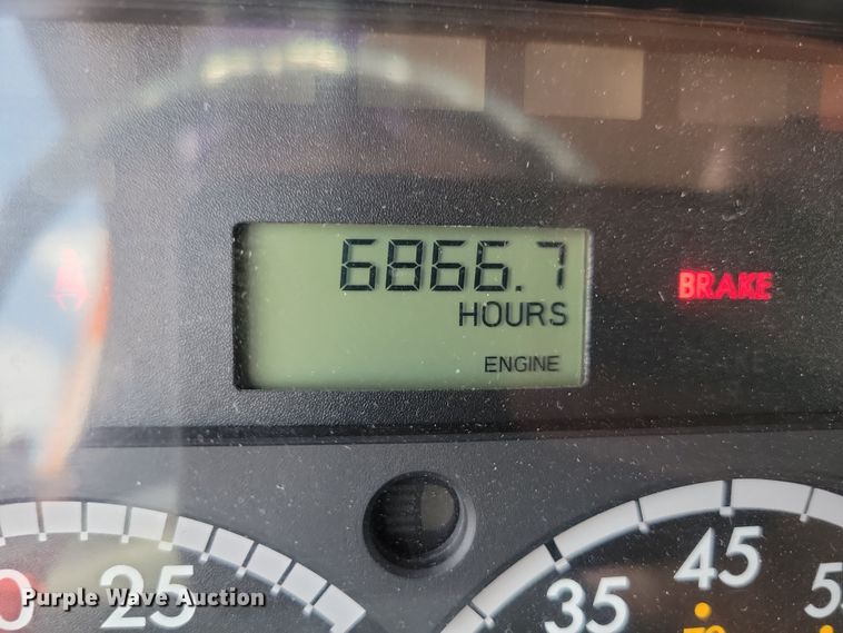 image for item JO9377 2012 Freightliner 114SD dump truck