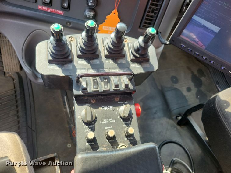 image for item JO9377 2012 Freightliner 114SD dump truck