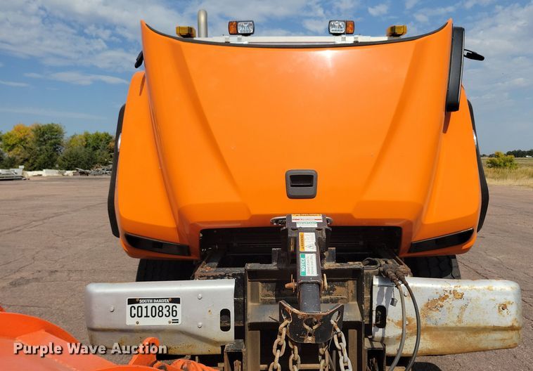 image for item JO9377 2012 Freightliner 114SD dump truck