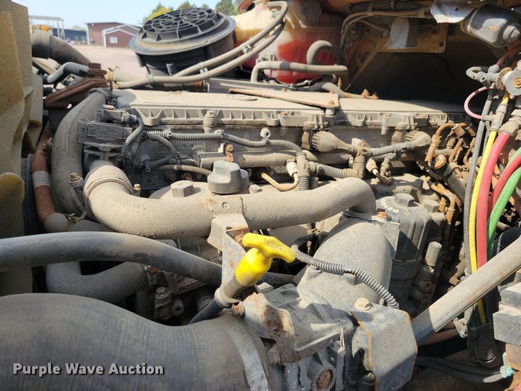 image for item JO9377 2012 Freightliner 114SD dump truck