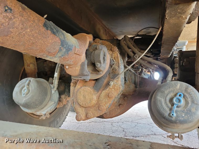 image for item JO9377 2012 Freightliner 114SD dump truck