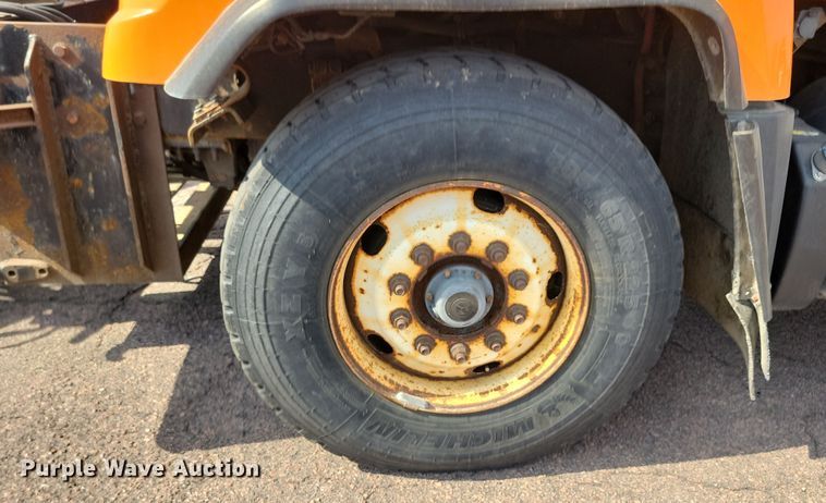 image for item JO9377 2012 Freightliner 114SD dump truck