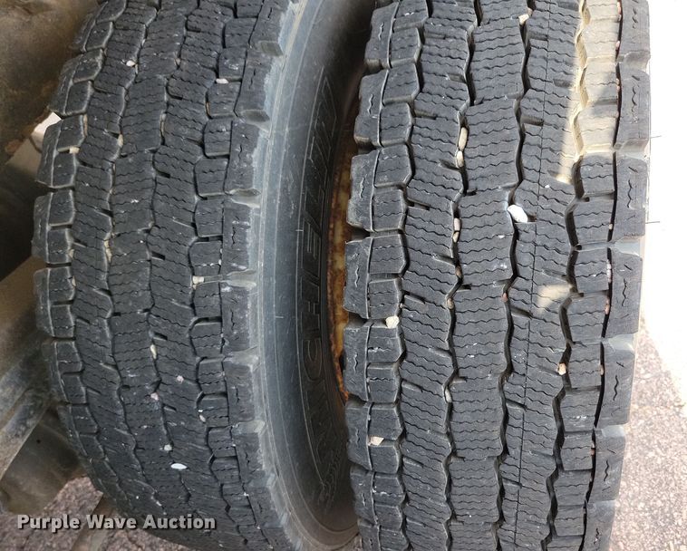 image for item JO9377 2012 Freightliner 114SD dump truck