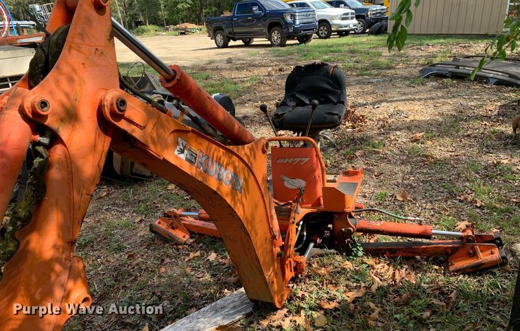 image for item JT9743 Kubota  BH77 backhoe attachment