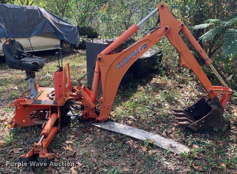image for item JT9743 Kubota  BH77 backhoe attachment