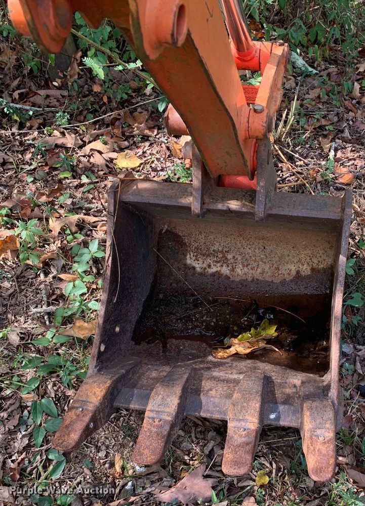 image for item JT9743 Kubota  BH77 backhoe attachment