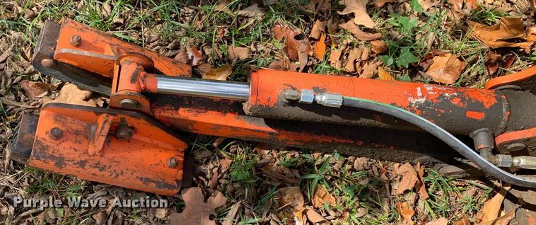 image for item JT9743 Kubota  BH77 backhoe attachment