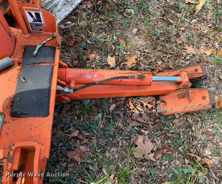 image for item JT9743 Kubota  BH77 backhoe attachment