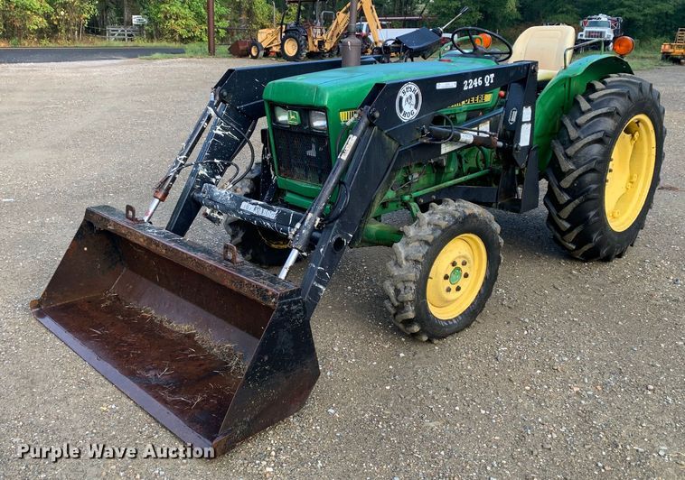 image for item JT9751 1984 John Deere 950 MFWD tractor