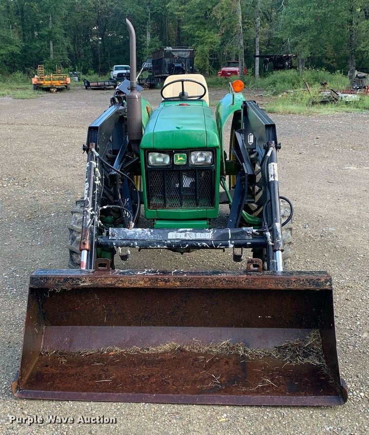 image for item JT9751 1984 John Deere 950 MFWD tractor