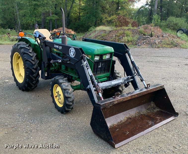 image for item JT9751 1984 John Deere 950 MFWD tractor