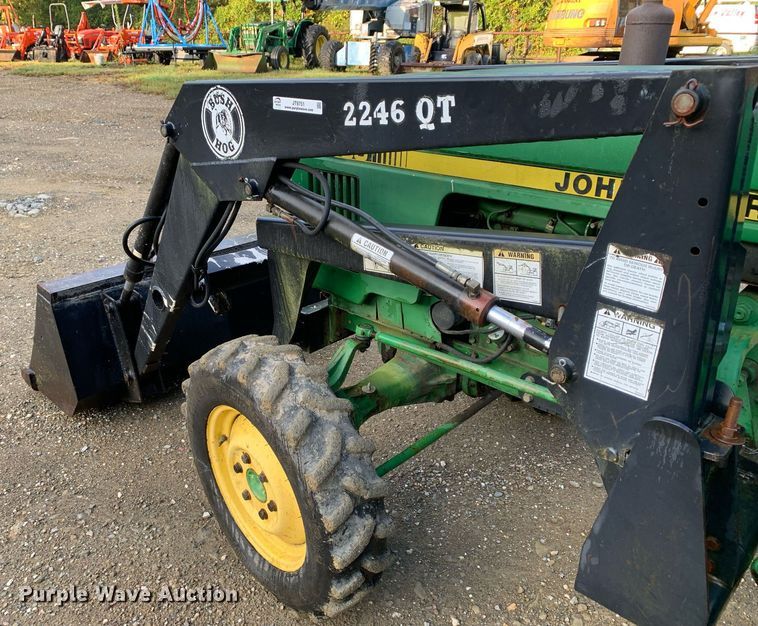 image for item JT9751 1984 John Deere 950 MFWD tractor