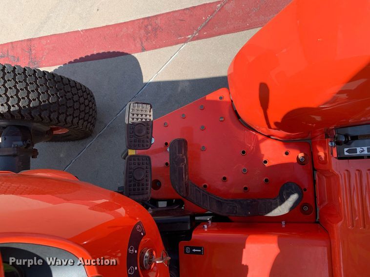 image for item JT9771 2019 Kubota  L2501D HST MFWD tractor