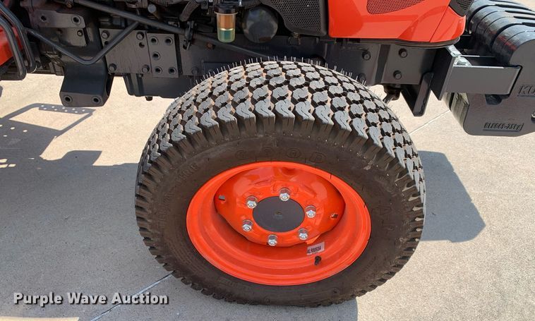 image for item JT9771 2019 Kubota  L2501D HST MFWD tractor