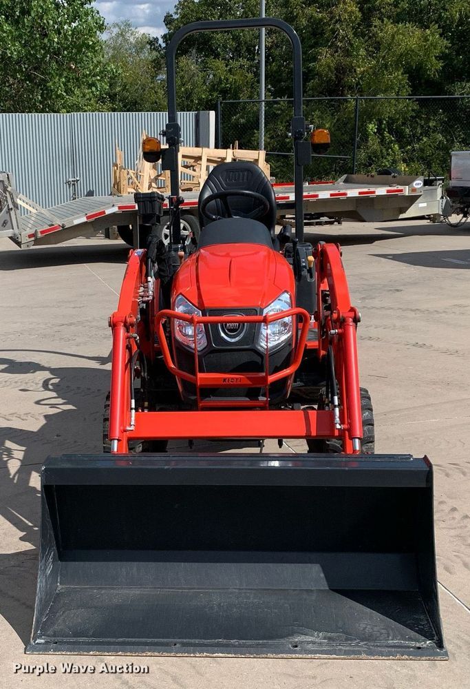 image for item JT9774 Kioti CS2520 MFWD tractor