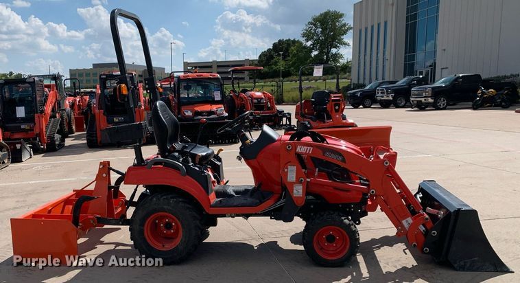 image for item JT9774 Kioti CS2520 MFWD tractor