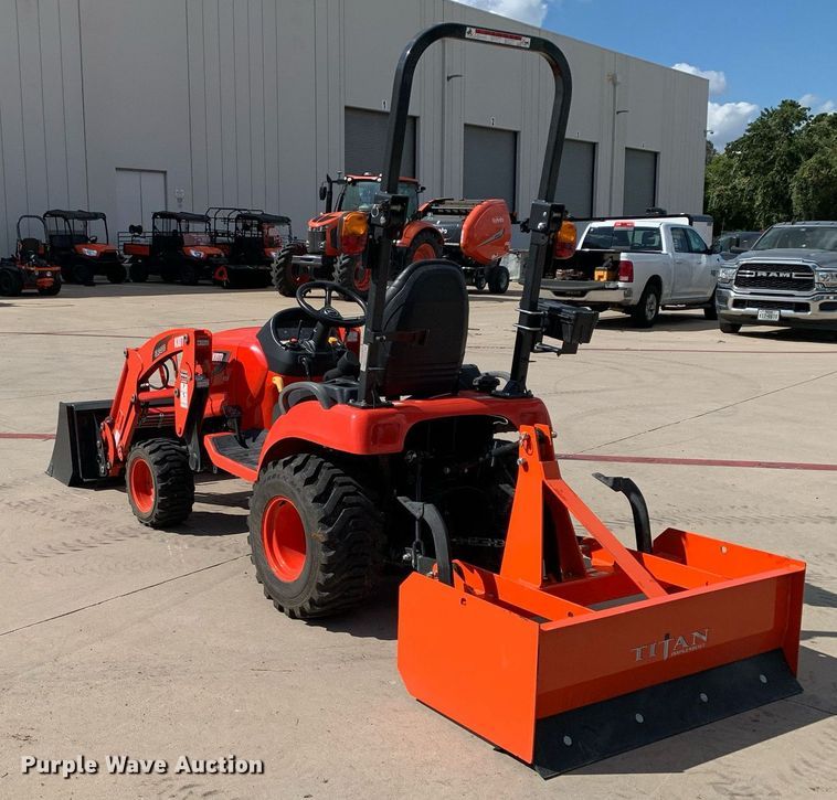 image for item JT9774 Kioti CS2520 MFWD tractor