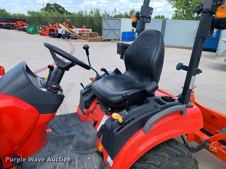 image for item JT9774 Kioti CS2520 MFWD tractor