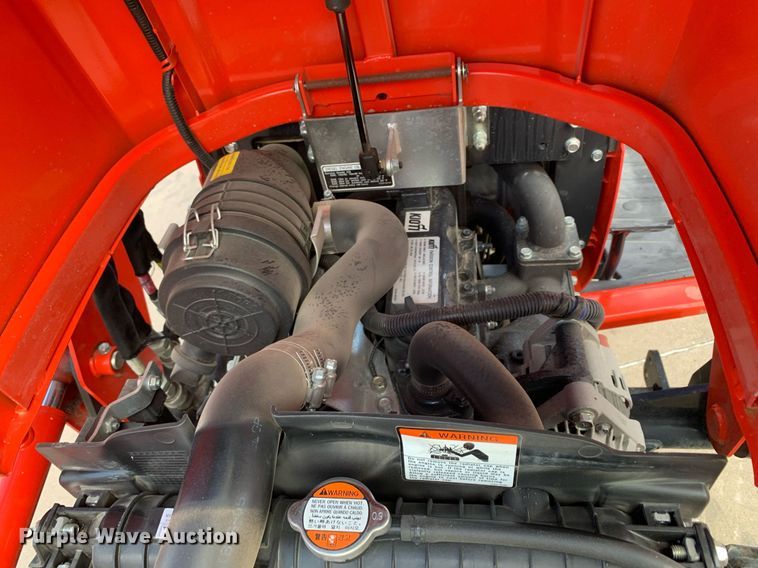 image for item JT9774 Kioti CS2520 MFWD tractor