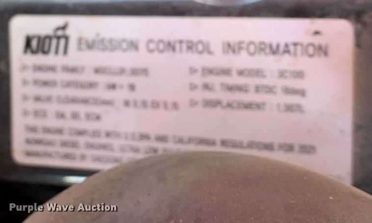 image for item JT9774 Kioti CS2520 MFWD tractor