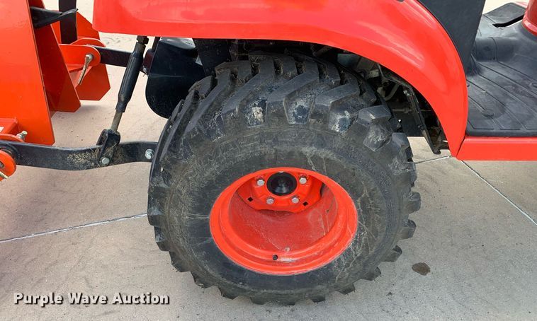 image for item JT9774 Kioti CS2520 MFWD tractor